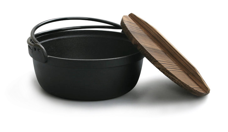 High Quality Cast Iron Cookware Casserole Japanese Hot Pot With Wooden Cover